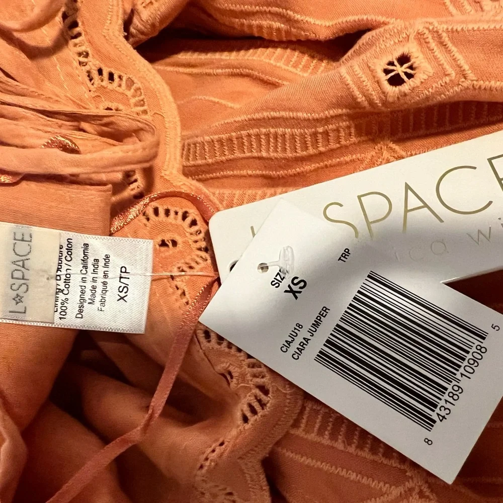 ππ§‘π
L.Space Anthropologie Ciara Eyelet Jumpsuit NWT - Picture 6 of 6